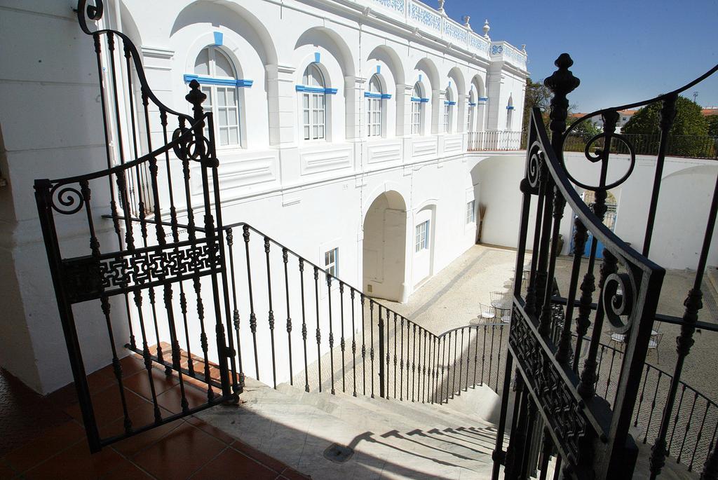 Hotel De Moura Exterior photo